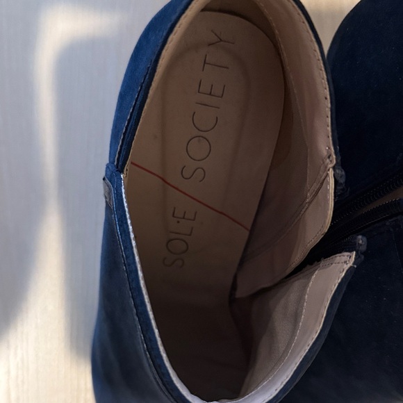 Sole Society Navy Ankle Booties - Picture 3 of 3